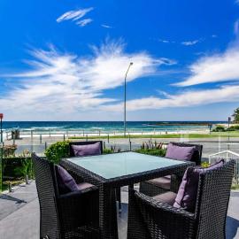 Mariners Mollymook Beach - beachside apartment