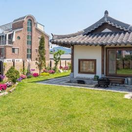 Gangneung Orabdori Hanok Pension, hotel sa Gangneung