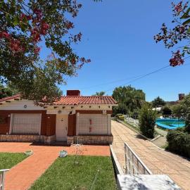 Departamentos Del Valle، فندق في فيلا كارلوس باز