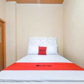 RedDoorz near RS Sari Asih Karawaci