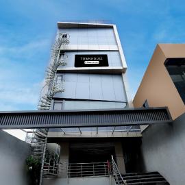 Townhouse Rauniyar City Centre Ratu Road, hotel in Rānchī