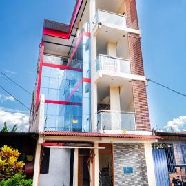 Edificio Rojo Departamentos.