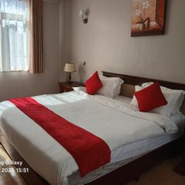 La Maison Mara, hotel in Ololaimutiek