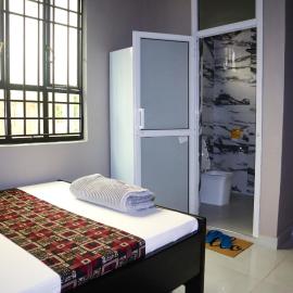 Ilula lodge & Apartments limited، فندق في Tuvaila