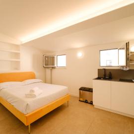 Trevi's Nest by BuddyRent, hotel a Roma