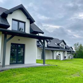 Osada Borowiec apartamenty, łowisko karpiowe, Hotel in Chmielnik
