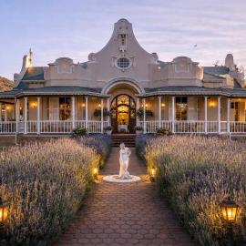 Bakenskraal Ostrich Palace