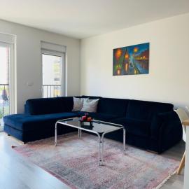 Cozy Stay at The Village, hotel u gradu Uroševac