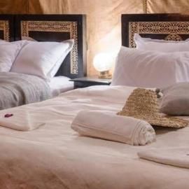 Nomad Tajine Camp, hotel en Merdani