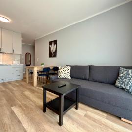 Aleja Platanowa Superior Apartment by BookingHost