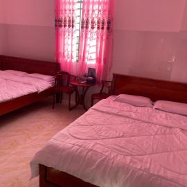 Khách Sạn Thành Châu 2, hotel in Long Ðịnh