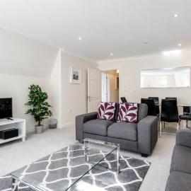 레더헤드에 위치한 호텔 Roomspace Serviced Apartments - Royal Swan Quarter