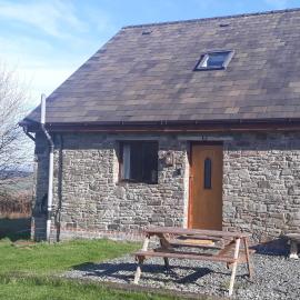 The Barn Annexe, Cefn-Yr-Allt, hotel a Crickadarn