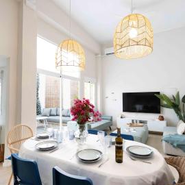 EcoCasa!! Groups - 8 min Metro to Valencia - Premium Renovated - Fully Equipped - Patio - Business Invoices - Min 11 noches