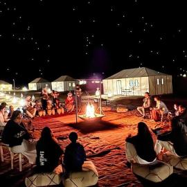 Overnight Luxury Desert Camp, hotel a Merdani