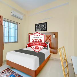 Super Townhouse Anisabad Near Mahavir Sansthan, ξενοδοχείο σε Khagaul