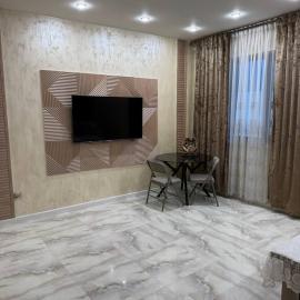 Romanvip, Hotel in Abovyan