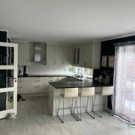 family home for rent, hotel en Tønsberg
