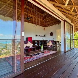 Villa JuPITER, Boracay, ocean view holiday home with pool, hotell Boracays