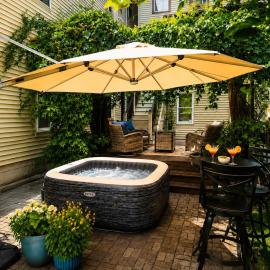 Hot Tub, Private Backyard & BBQ Near Airport