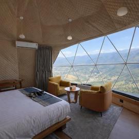 Highland Glamping Riverfront Luxury Dome Tent Resort and Spa, hotell i Paro