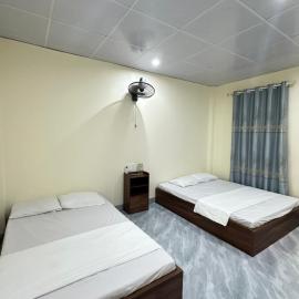 Nhà hàng Trang Linh, thôn Hải Sơn, đặc khu Cát Hải, thành phố Hải Phòng