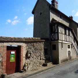 La Maison du Guetteur โรงแรมในซ็องแซร์