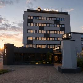 JustStay Mülheim Oberhausen Hotel & Apartments, hotell Mülheimis
