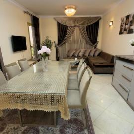 3BR Opposite Hyde Park - South 90