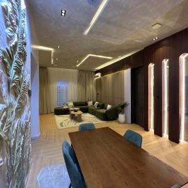 Yi-Son Apartments