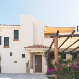 Outsite Los Cabos - Entire 4-Bedroom Home, hotel in San José del Cabo