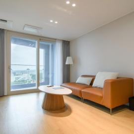 플럼바고올스위트1107, Hotel in Chosal-li