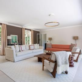 EXIGEHOME-villa in heart of Chevreuse Valley-30 min of Paris, хотел в Auffargis