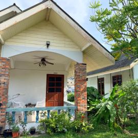 The Corner Cottage Ao Nang、Ao Nang のホテル