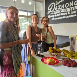 Medan Dazhong Backpacker's Hostel, hotel v destinaci Medan