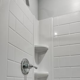 Boutique Mansion Studio in Downtown Bedford, hotel in Bedford