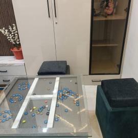 Premium Studio Near Vijay Nagar Phoenix Mall, hotel a Kanāria