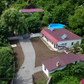 110 Escape, hotelli kohteessa Alaverdi