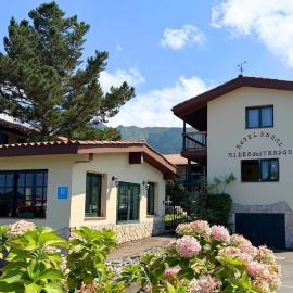 Aldea del Trasgu, hotel em Cuerres