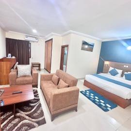 Le Ranch Hôtel San-Pedro, hotel em Bonéfla
