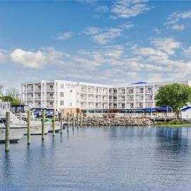 Compass Hotel Beaufort by Margaritaville, hotel Beaufortban