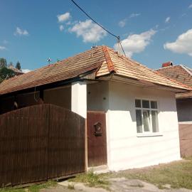 Pod kláštorom