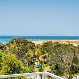 Vitamin Sea - great views, serenity and dog friendly