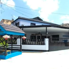 SN HOMESTAY Corner Lot, hotel em Malim