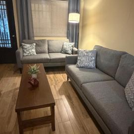 Guadalupe Modern Home Walk to Train & BBVA Stadium, отель в городе Монтеррей
