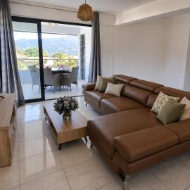 Fare Manihinihi 2BR APPARTMENT TARAVAO CENTER, hotel di Mitirapa
