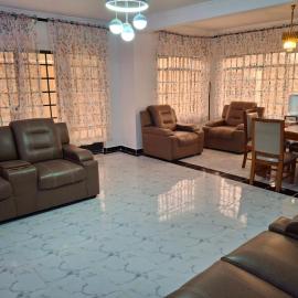 BlessRoyal Home