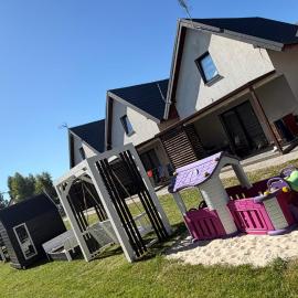 Nadmorskie Domki BLU, hotell sihtkohas Dębki