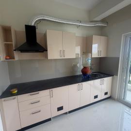 3bhk with all eminities like chimney bed etc