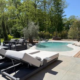 Villa golf merignies, hotel v destinácii Mérignies